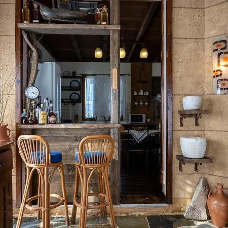 Selana House With Outdoor Pool