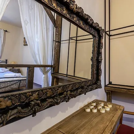 Selana House With Outdoor Pool