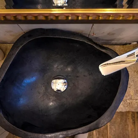 Selana House With Outdoor Pool * Masztihári