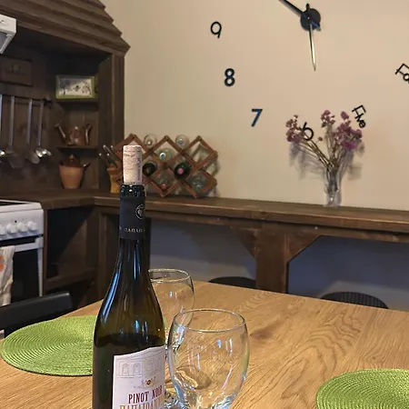 Selana House With Outdoor Pool Nyaraló