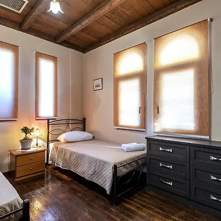 Selana House With Outdoor Pool