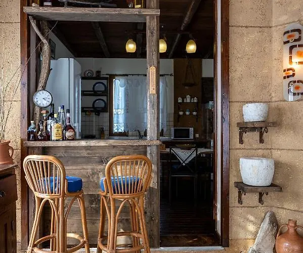 Selana House With Outdoor Pool